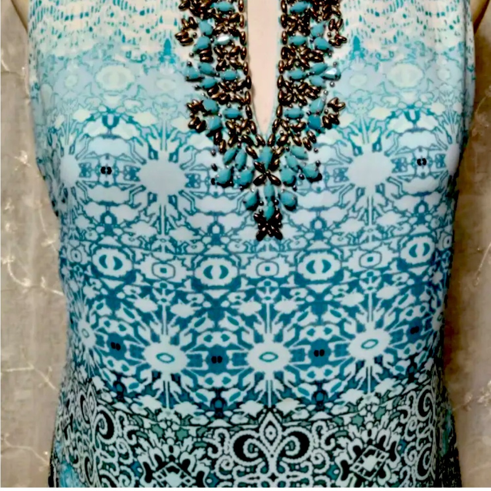 WHITE HOUSE BLACK MARKET Size Small Ombre Shift Dress Embellished-Neck